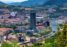 Vista panorámica de Bilbao con el Guggenheim y la Torre Iberdrola, ciudad donde la industria motor económico impulsa la transformación social.